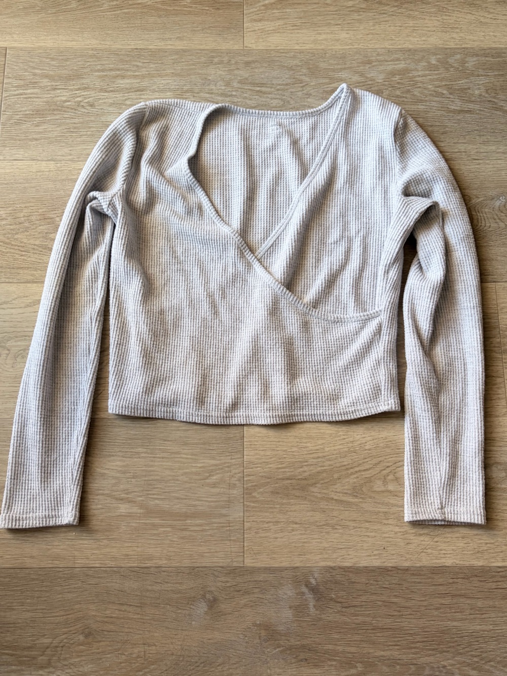 Light grey Waffle Knit V-Neck Long Sleeve Top